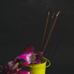 vimoksh-incense-sticks-oorvi-floral-discards